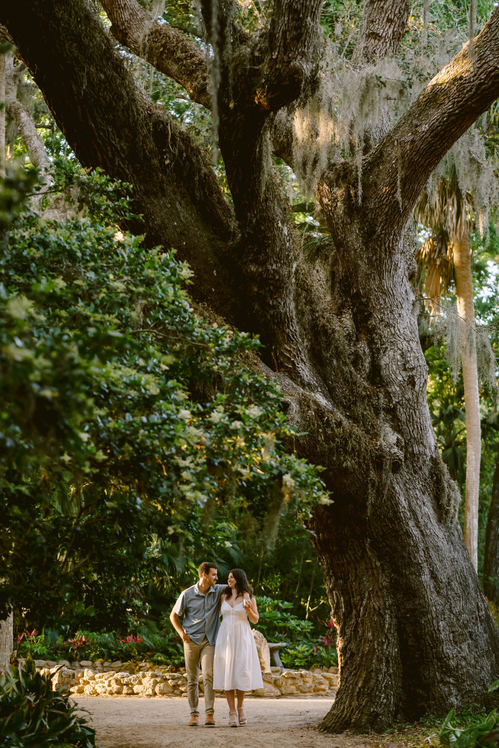 ST AUGUSTINE AMELIA ISLAND JACKSONVILLE FLORIDA ENGAGEMENT PHOTOGRAPHY