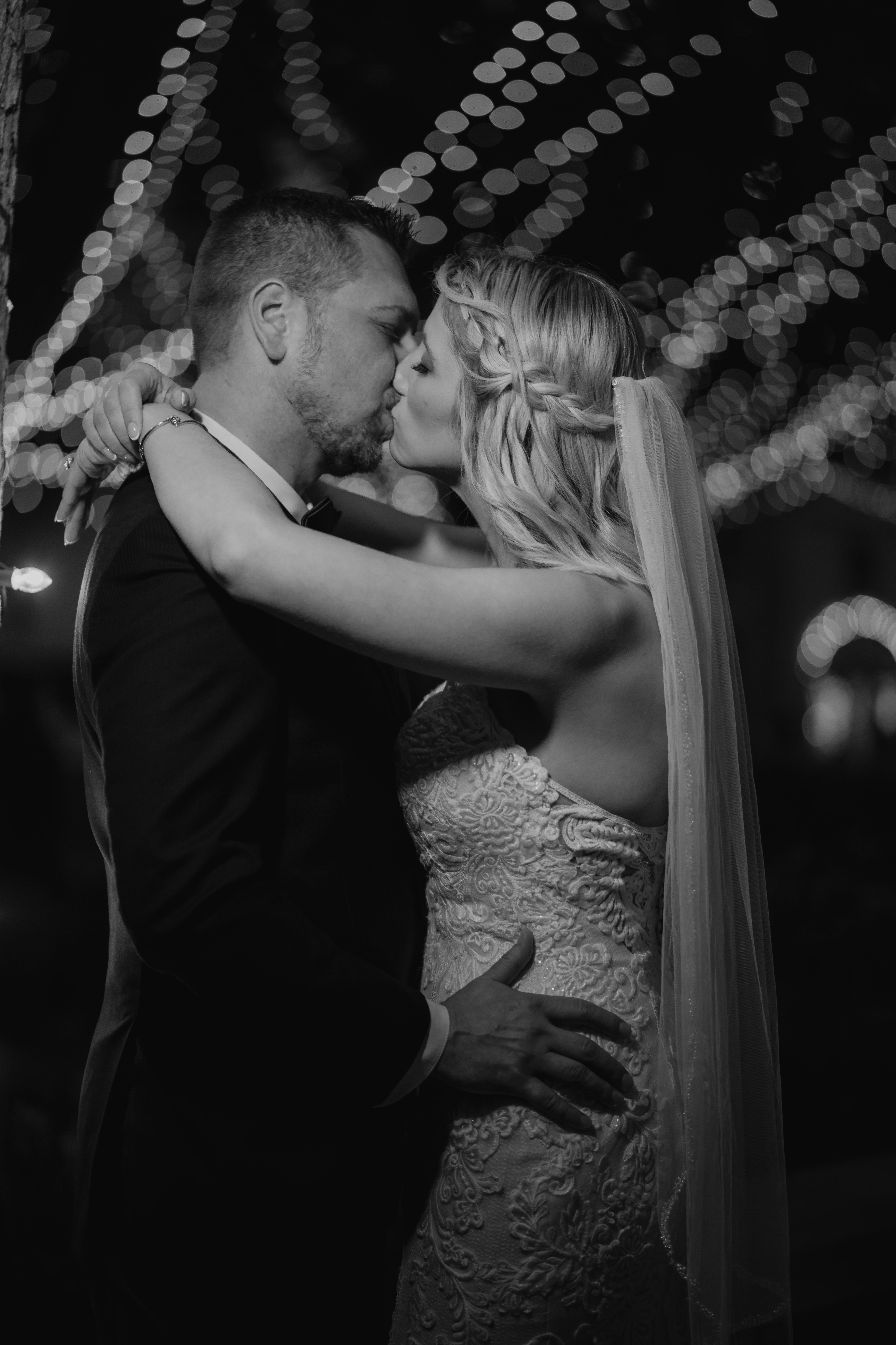 treasury on the plaza wedding photographer